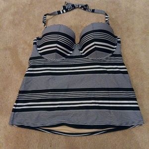 Old Navy Women's Tankini Swim Top Size XXL
